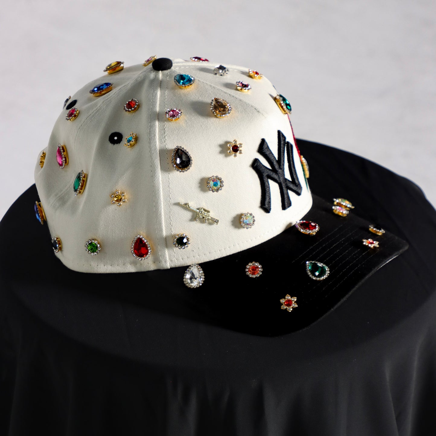 Custom New York W/red Rose