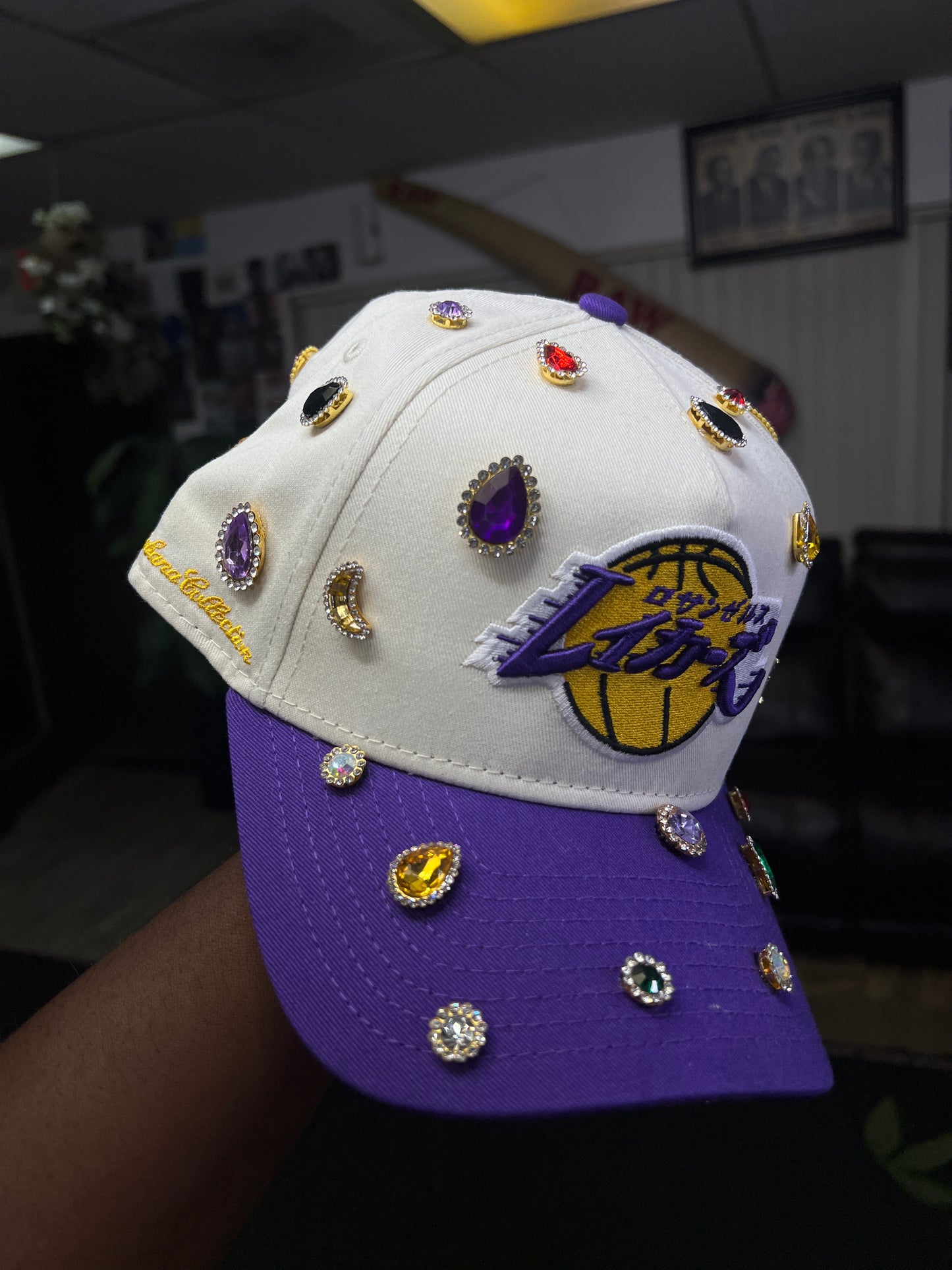 Custom Chinese Font Lakers Hat