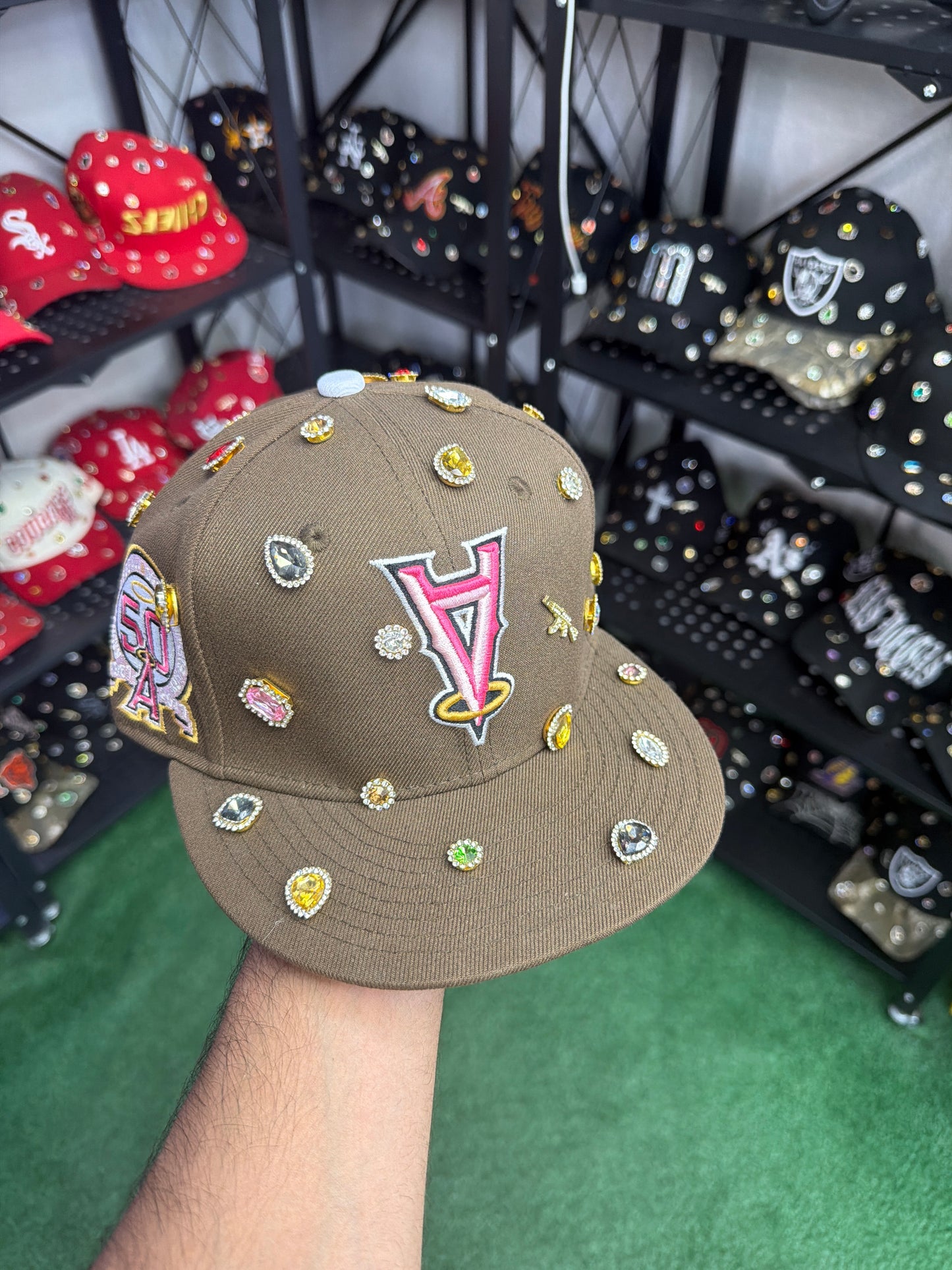 Shipping included