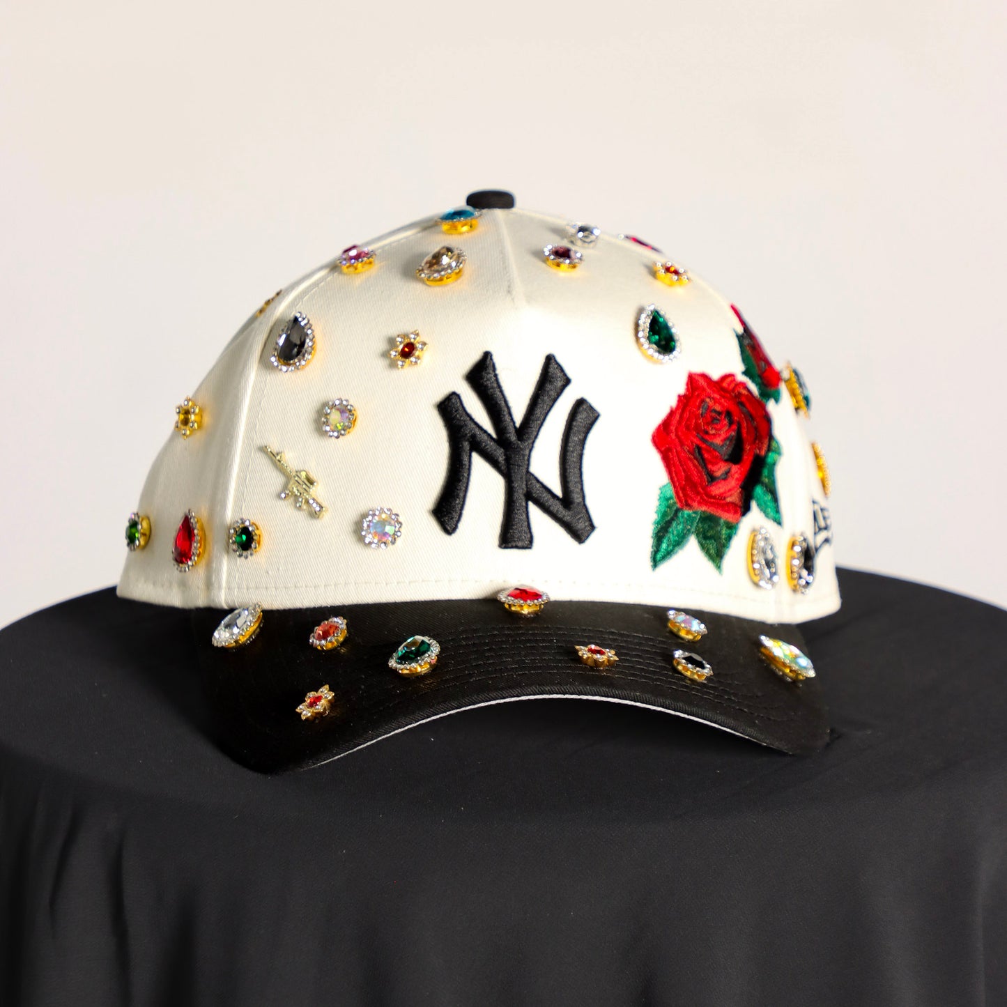Custom New York W/red Rose