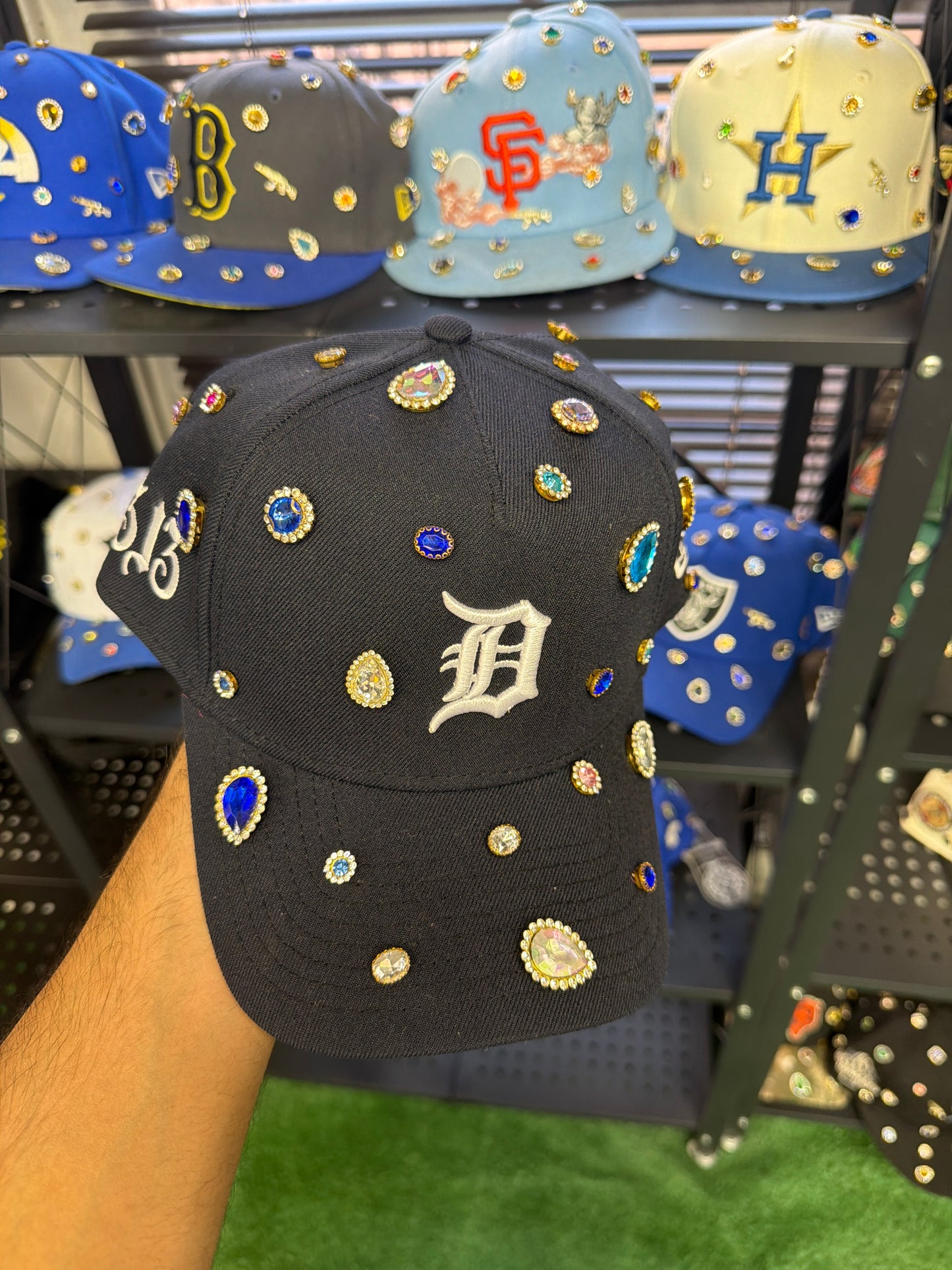 Shipping included